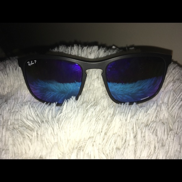 Ray Bans polarized sunglasses - Picture 5 of 6